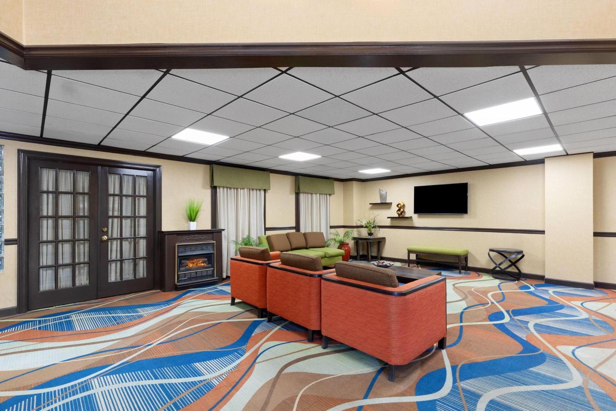 Baymont By Wyndham Knoxville I-75 Екстериор снимка